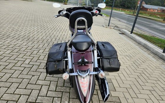 Gebrauchtmotorrad Yamaha XV 1900 A - Bild 6