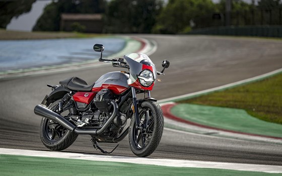 Gebrauchtmotorrad Moto Guzzi V7 Stone Corsa - Bild 3