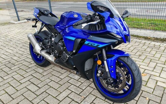 Gebrauchtmotorrad Yamaha YZF-R1SP - Bild 12