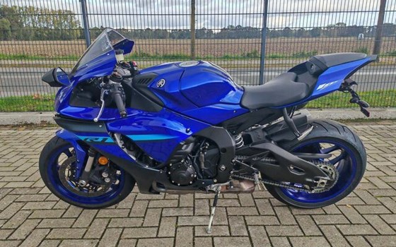 Gebrauchtmotorrad Yamaha YZF-R1SP - Bild 16