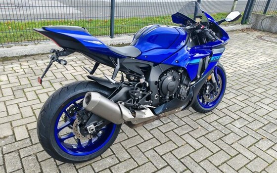 Gebrauchtmotorrad Yamaha YZF-R1SP - Bild 6