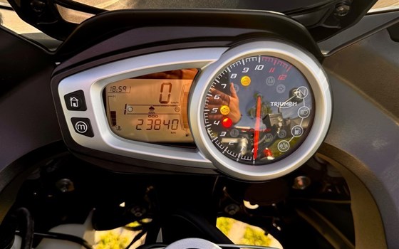 Motorrad Occasion Triumph Tiger Sport 1050 - Bild 9
