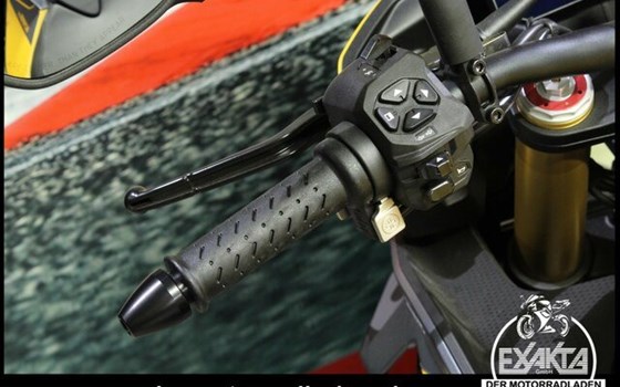 Neufahrzeug Aprilia Tuono V4 1100 - Bild 16