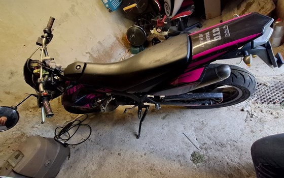 Gebrauchtmotorrad Gilera SMT 50 2T - Bild 3