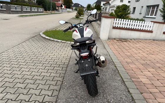 Gebrauchtmotorrad BMW G 310 R - Bild 3