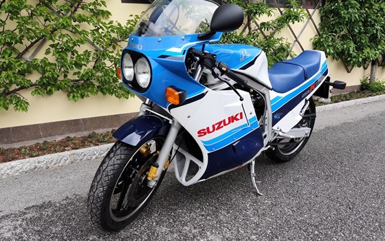 Gebrauchtmotorrad Suzuki GSX-R 750 - Bild 1