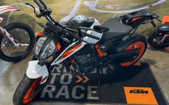 Gebrauchtmotorrad KTM 890 Duke R - Bild 2