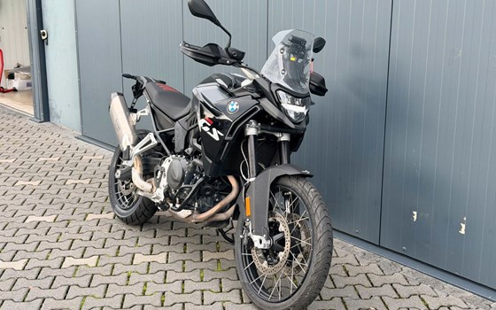 Gebrauchtmotorrad BMW F 900 GS - Bild 3