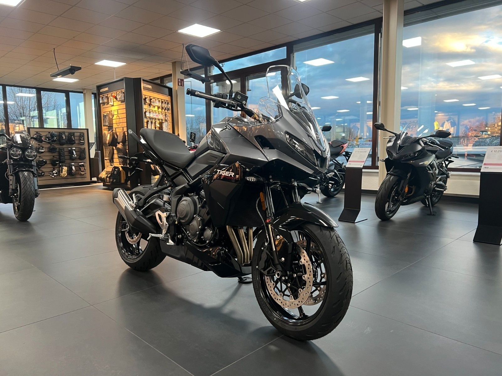 Triumph Tiger Sport 800