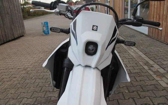 Gebrauchtmotorrad Suzuki DR-Z4SM - Bild 8