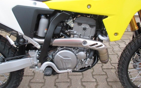 Neufahrzeug Suzuki DR-Z4S - Bild 12