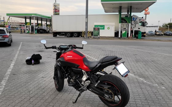 Gebrauchtmotorrad Yamaha MT-07 35kW - Bild 2