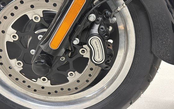 Gebrauchtmotorrad Harley-Davidson Softail Fat Boy Special FLSTFB - Bild 10