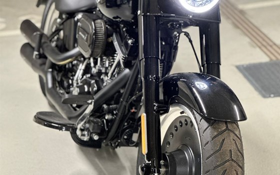 Gebrauchtmotorrad Harley-Davidson Softail Fat Boy Special FLSTFB - Bild 5