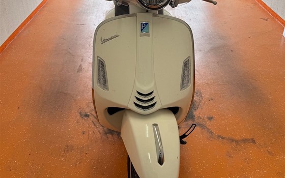 Gebrauchtmotorrad Piaggio GTS 125 - Bild 3