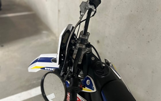 Gebrauchtmotorrad Rieju MRT 50 - Bild 4