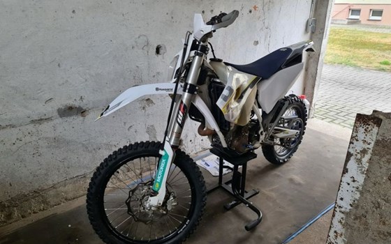 Gebrauchtmotorrad Husqvarna FE 350 - Bild 6