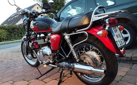 Gebrauchtmotorrad Triumph Bonneville T100 - Bild 8