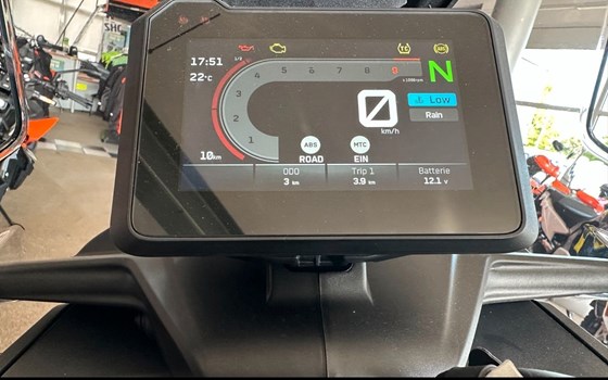 Gebrauchtmotorrad KTM 890 Adventure R - Bild 3