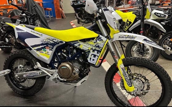 Gebrauchtmotorrad Husqvarna 701 Enduro - Bild 1
