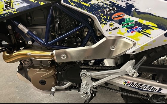 Gebrauchtmotorrad Husqvarna 701 Enduro - Bild 12