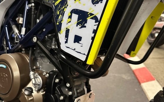 Gebrauchtmotorrad Husqvarna 701 Enduro - Bild 15