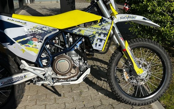 Gebrauchtmotorrad Husqvarna 701 Enduro - Bild 2