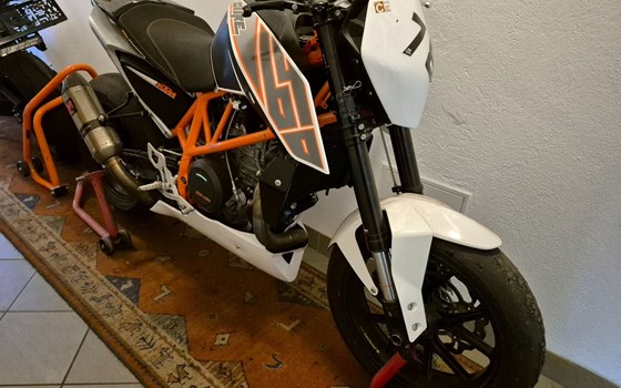 Gebrauchtmotorrad KTM 690 Duke R - Bild 1