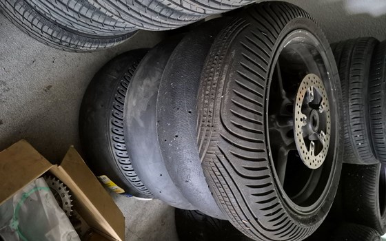 Gebrauchtmotorrad KTM 690 Duke R - Bild 14