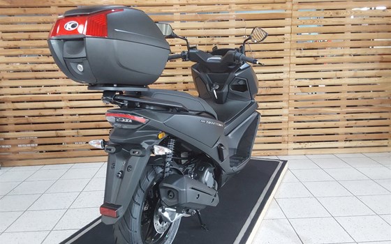 Gebrauchtmotorrad Kymco Sky Town 125i ABS - Bild 5