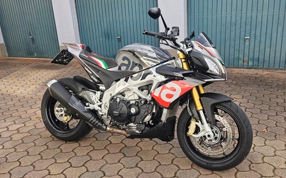Gebrauchtmotorrad Aprilia Tuono V4 1100 RR - Bild 3