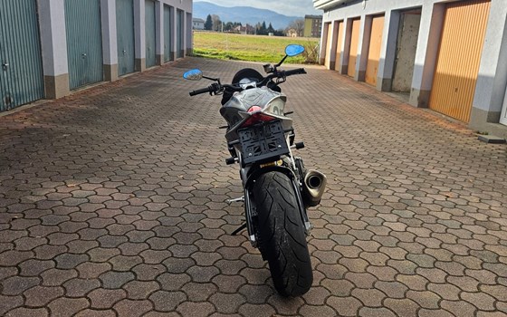 Gebrauchtmotorrad Aprilia Tuono V4 1100 RR - Bild 7