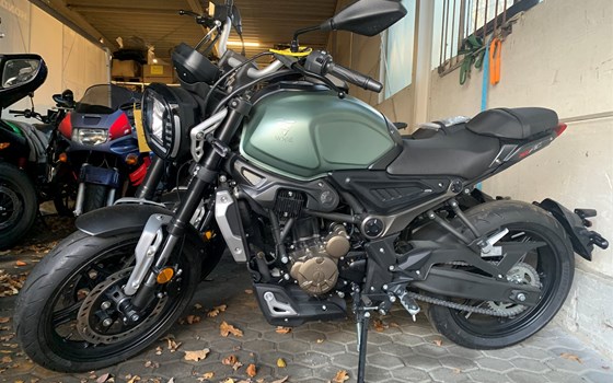 Neufahrzeug Voge 300AC - Bild 3