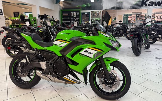 Gebrauchtmotorrad Kawasaki Ninja 650 KRT - Bild 2