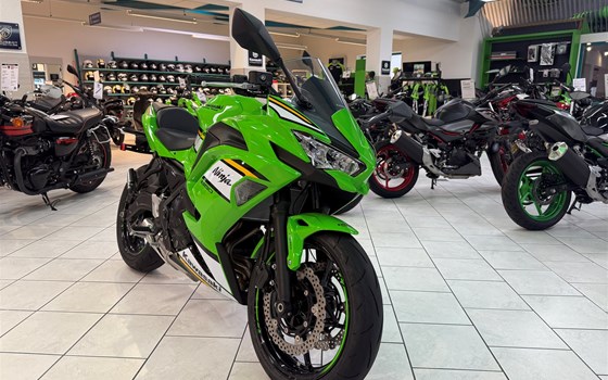 Gebrauchtmotorrad Kawasaki Ninja 650 KRT - Bild 4