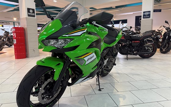 Gebrauchtmotorrad Kawasaki Ninja 650 KRT - Bild 6