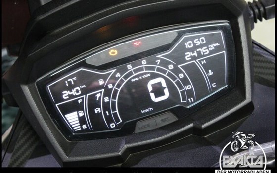 Gebrauchtmotorrad Aprilia SR GT Sport 125 - Bild 11