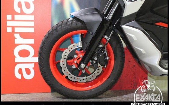 Gebrauchtmotorrad Aprilia SR GT Sport 125 - Bild 19