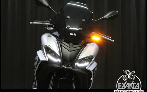 Gebrauchtmotorrad Aprilia SR GT Sport 125 - Bild 30