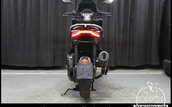 Gebrauchtmotorrad Aprilia SR GT Sport 125 - Bild 4