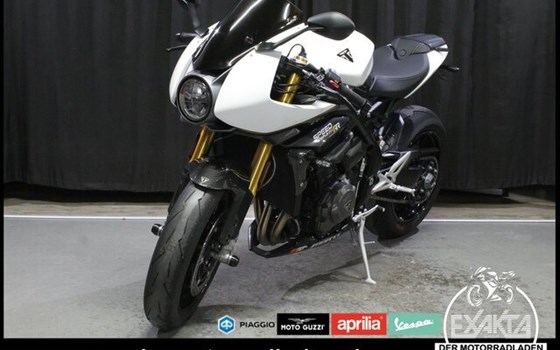 Gebrauchtmotorrad Triumph Speed Triple 1200 RR - Bild 1