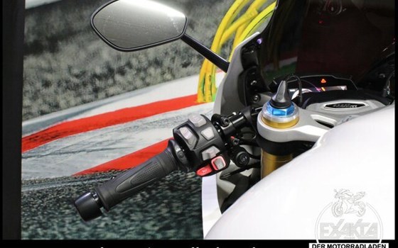 Gebrauchtmotorrad Triumph Speed Triple 1200 RR - Bild 15