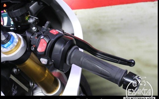 Gebrauchtmotorrad Triumph Speed Triple 1200 RR - Bild 18