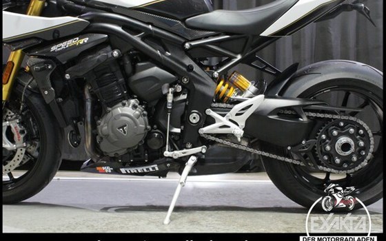 Gebrauchtmotorrad Triumph Speed Triple 1200 RR - Bild 23