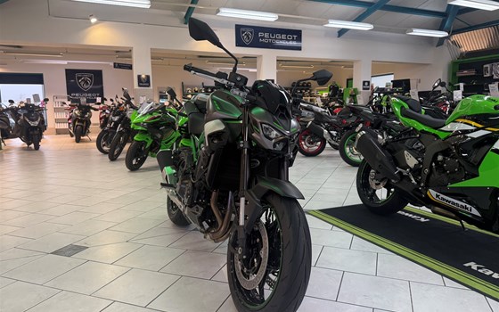 Gebrauchtmotorrad Kawasaki Z900 70kW - Bild 3