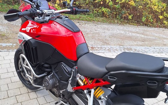 Gebrauchtmotorrad Ducati Multistrada V4 S - Bild 12