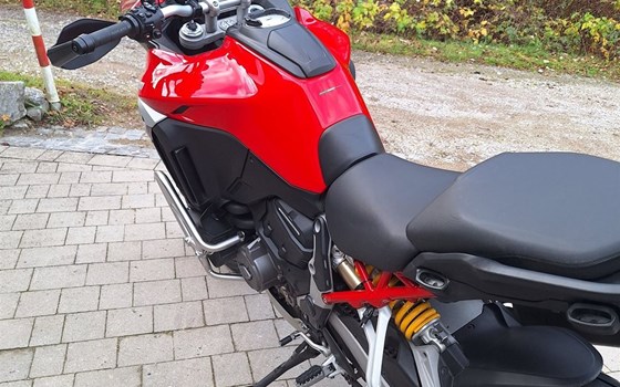 Gebrauchtmotorrad Ducati Multistrada V4 S - Bild 2