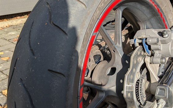 Gebrauchtmotorrad Honda CB125R - Bild 4