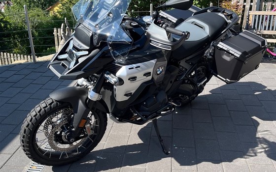 Gebrauchtmotorrad BMW R 1300 GS Adventure - Bild 1