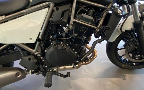 Gebrauchtmotorrad Kawasaki Eliminator 500 - Bild 7